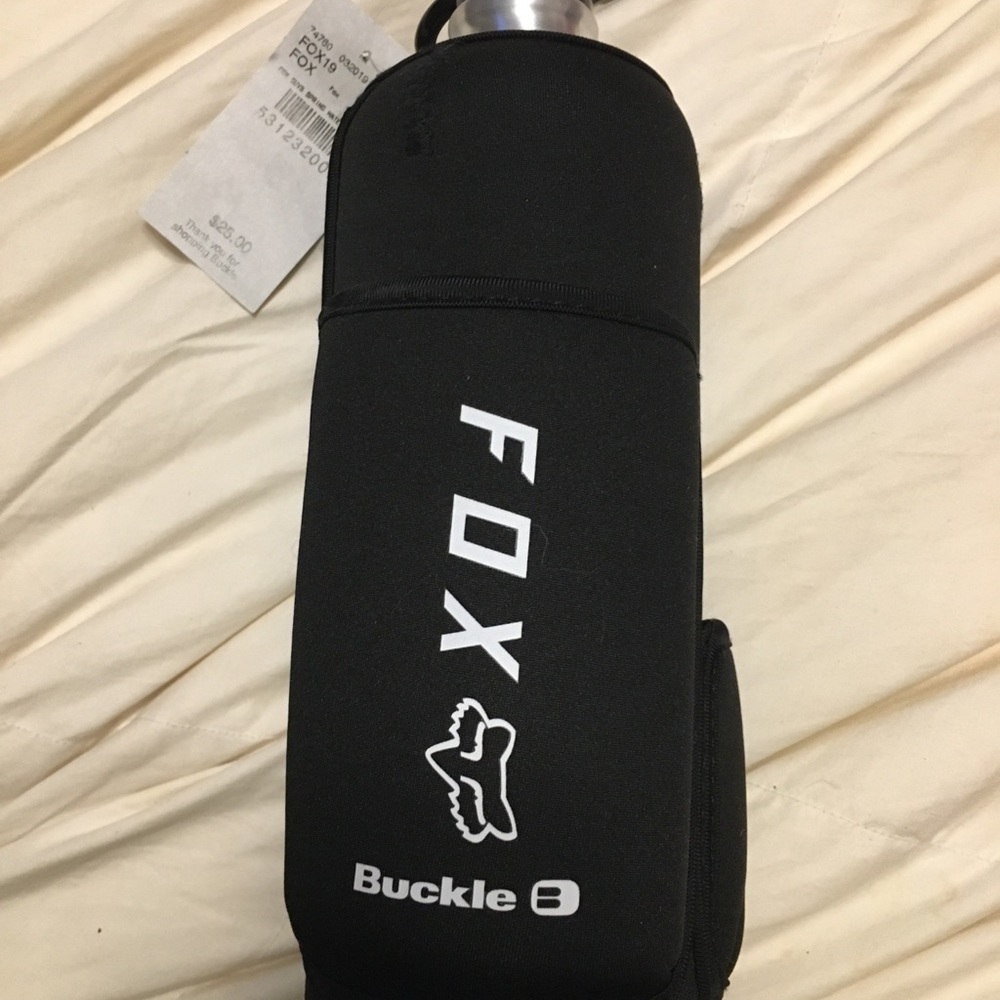 NWT Fox aluminum bottle
